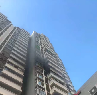 未拔插头致火灾！赣州一居民家无人时起火，电视烧毁引警示