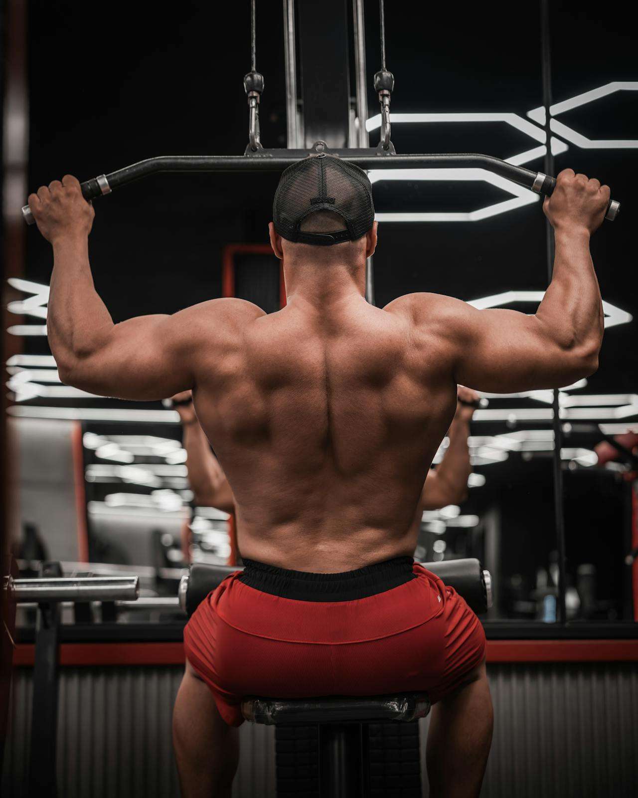 水滴英語小短文，用閱讀記住10000單詞（人體部位主題 latissimus dorsi 背闊肌，高效記單詞）