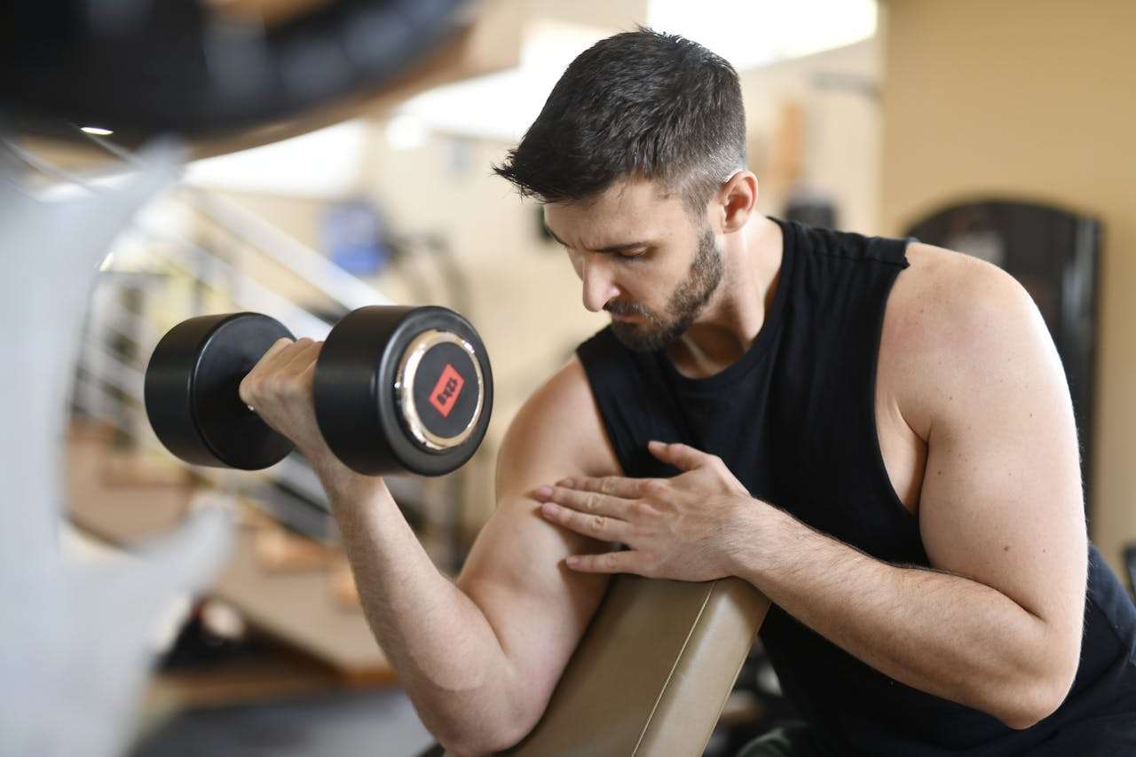 水滴英語小短文，用閱讀記住10000單詞（人體部位主題 triceps 肱三頭肌，高效記單詞）