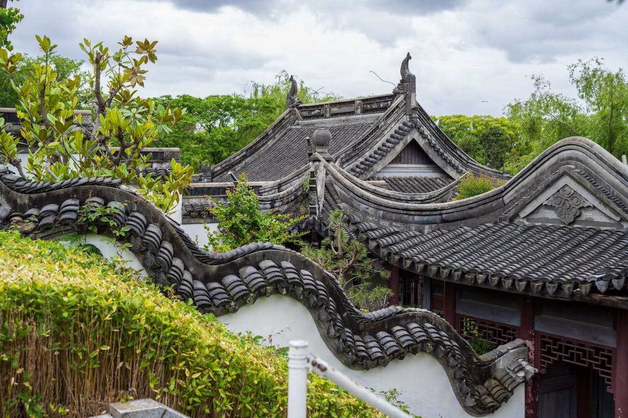 高考英語作文模擬題|致筆友的活動英語介紹信:關于古建筑保護活動(高考英語作文范文5篇80詞帶翻譯)