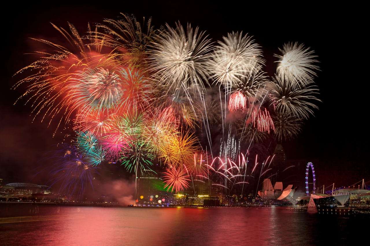 中国传统节日英语作文5篇：春节、中秋、端午全涵盖