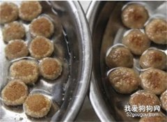 給狗糧泡食要注意3點
