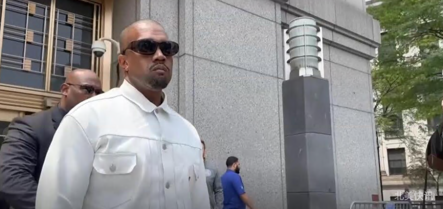 🎤 侃爷突现身Diddy性交易案庭审 法庭