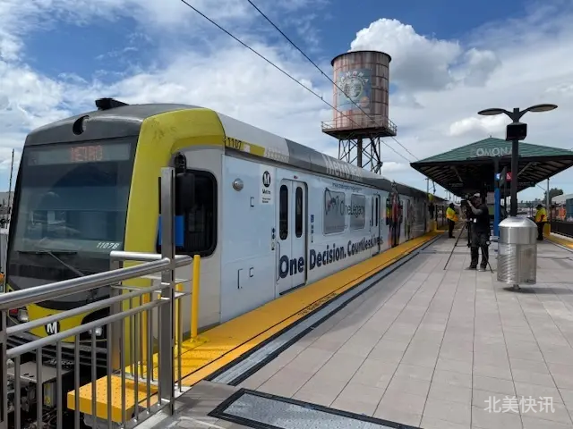 🚆金线轻轨延长线开通！圣盖博谷出行更方便啦～