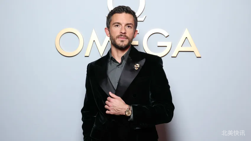 🌟【《魔法坏女巫》男星Jonathan Bailey宣布暂别演艺圈！专注LGBTQ+慈善事业】🌟