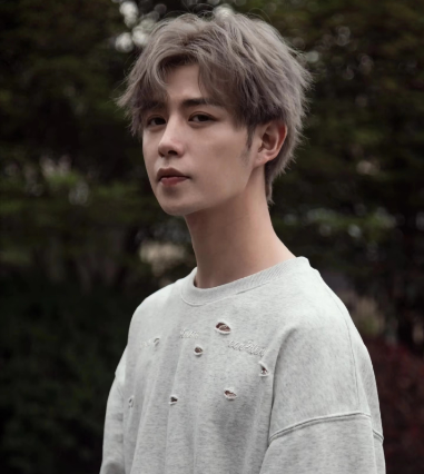 千万网红童锦程回应抚养费争议：只担法定责任不多给