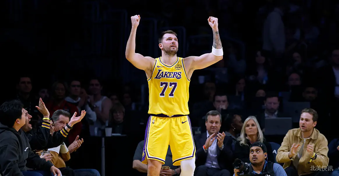 东契奇空砍39分仍无解！湖人117-135不敌黄蜂