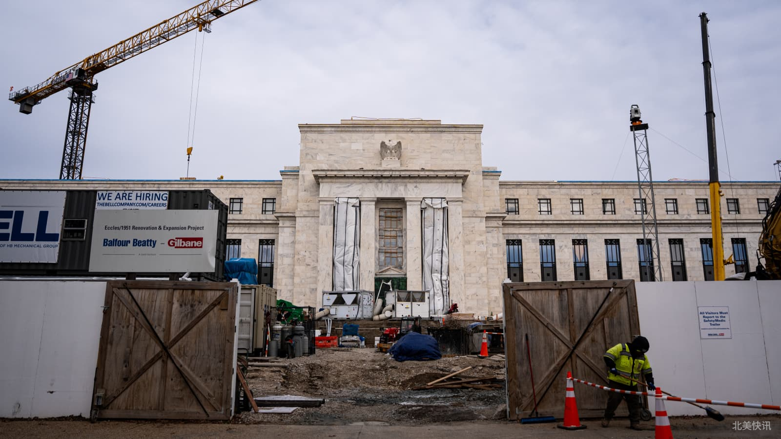 经济学家预测：劳动力市场疲软或推动美联储2026年初加速降息