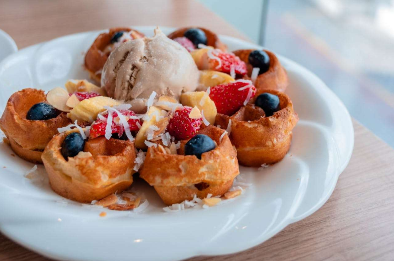 大学英语四六级高分写作指南｜关于减少校园食物浪费的建议 · 结构亮点&表达拆解