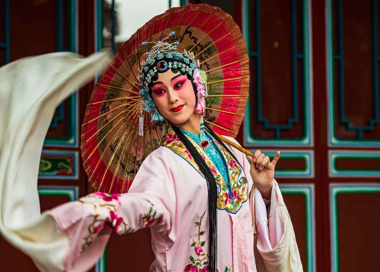 高考英语作文范文 | 用英语讲中国故事：文化交流的桥梁