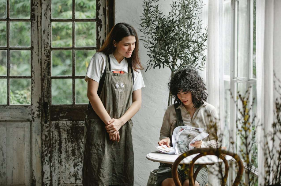 大学四六级英语写作实用攻略｜《大学生与可持续消费》高分范文及全解析（150-200词）