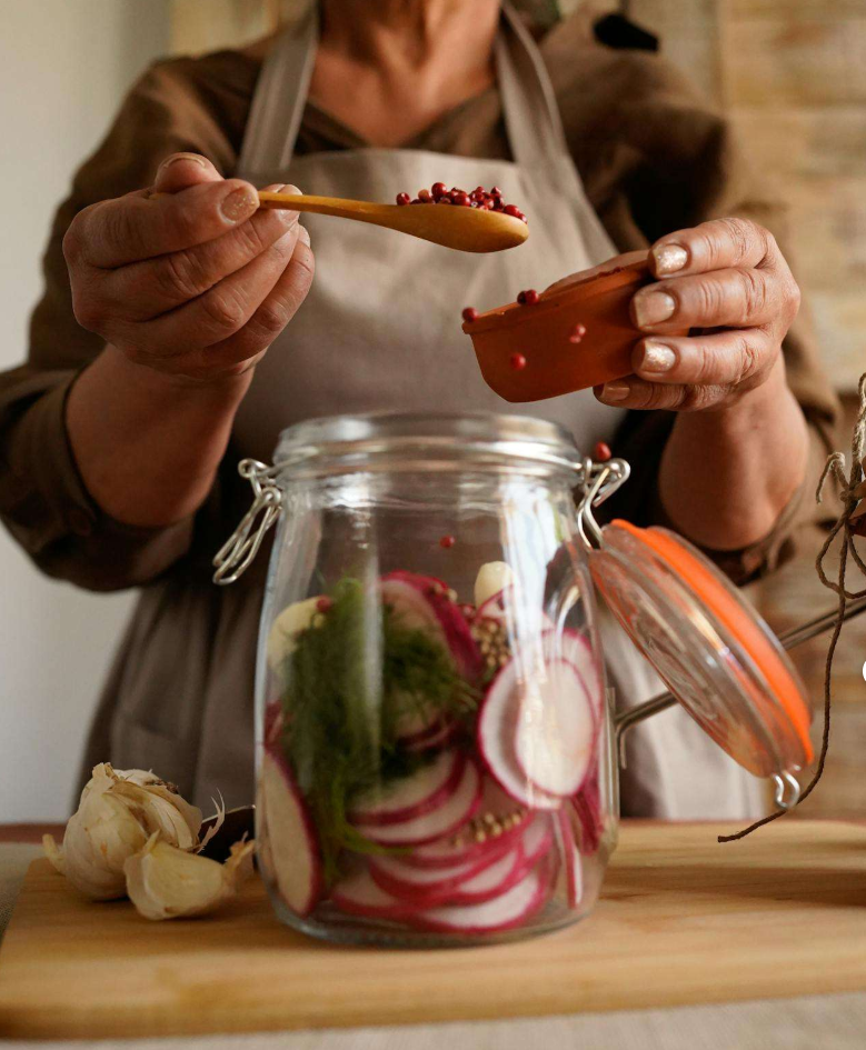 水滴英语小短文，用阅读记住10000单词（腌制类主题 beetroot腌甜菜根，高效记单词）