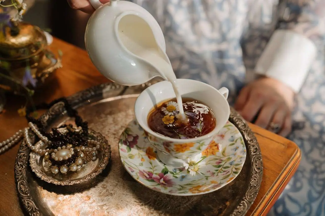 水滴英语小短文，用阅读记住10000单词（奶制品主题 semi-skimmed milk半脱脂奶，高效记单词）