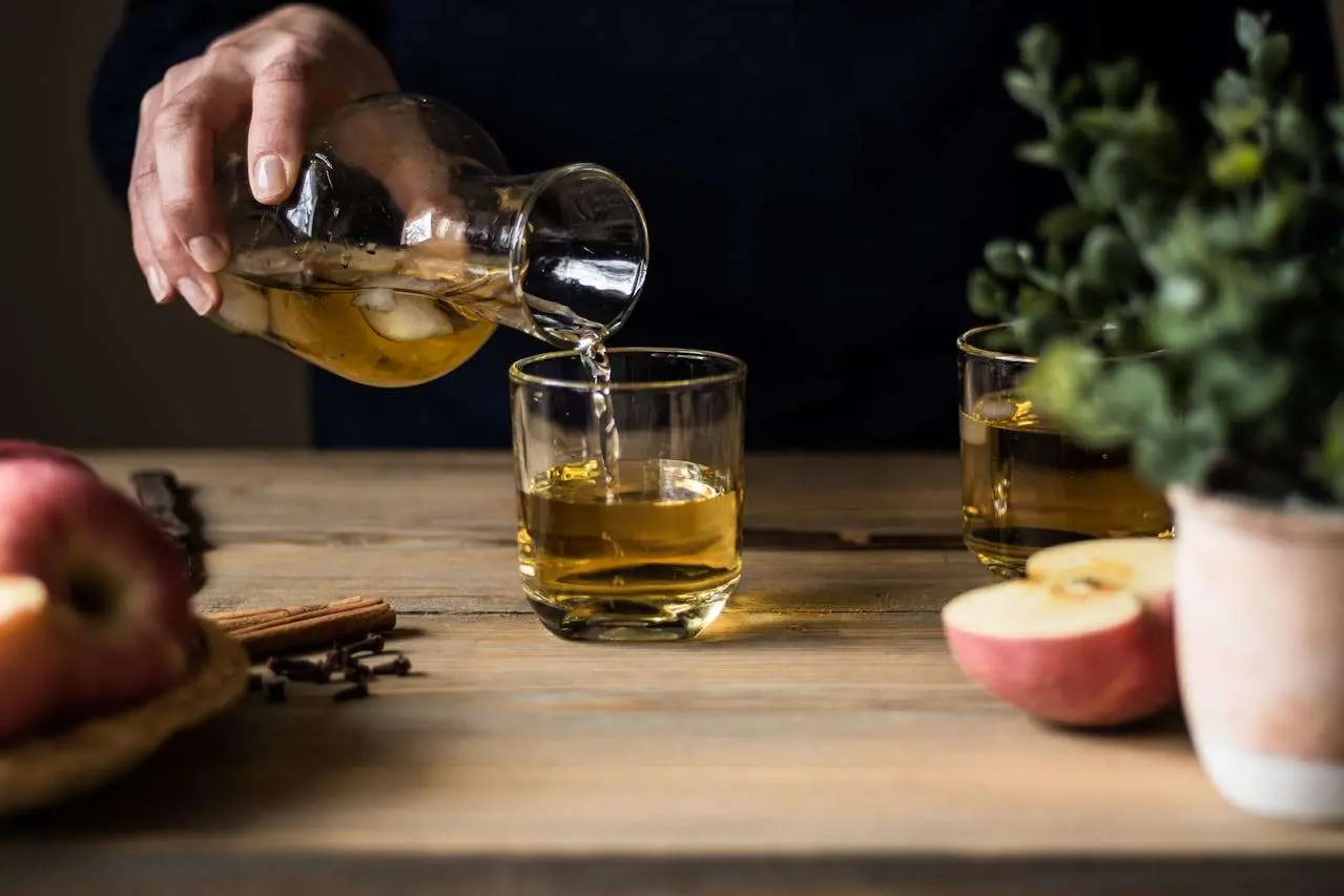 水滴英语小短文，用阅读记住10000单词（酒类主题 cider 苹果酒，高效记单词）