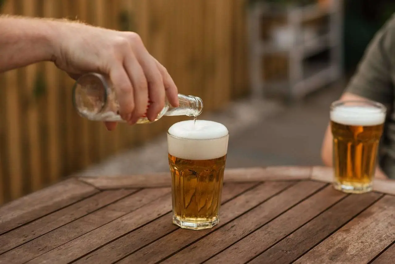 水滴英语小短文，用阅读记住10000单词（啤酒类主题 Indian pale ale (IPA) 印度淡麦芽啤酒，高效记单词）
