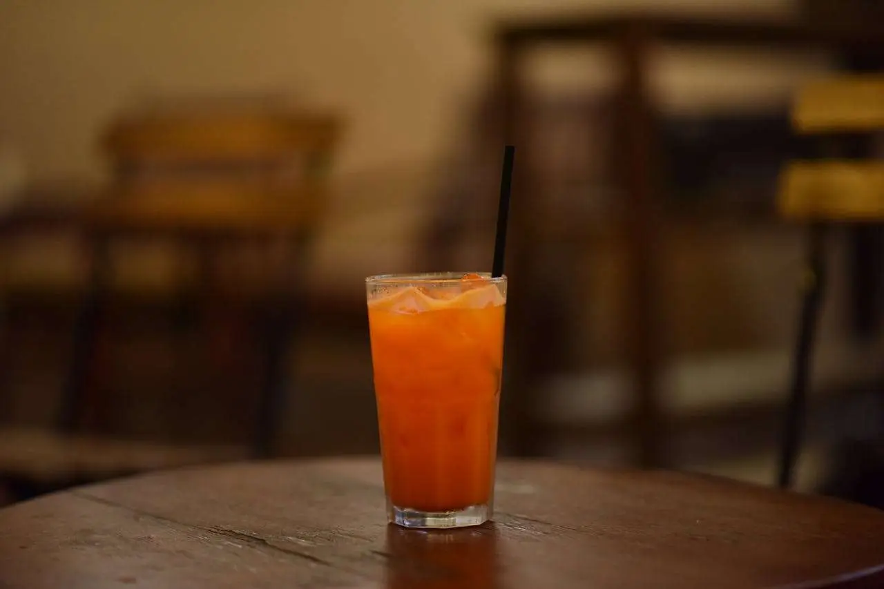 水滴英语小短文，用阅读记住10000单词（饮料类主题 tomato juice 番茄汁，高效记单词）