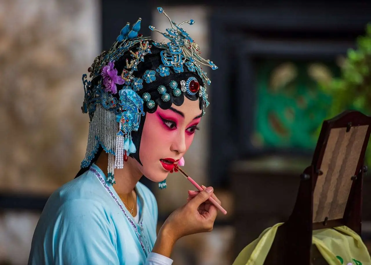 用英语讲中国传统文化｜昆曲——温柔旋律与优雅动作的艺术(戏曲与音乐)