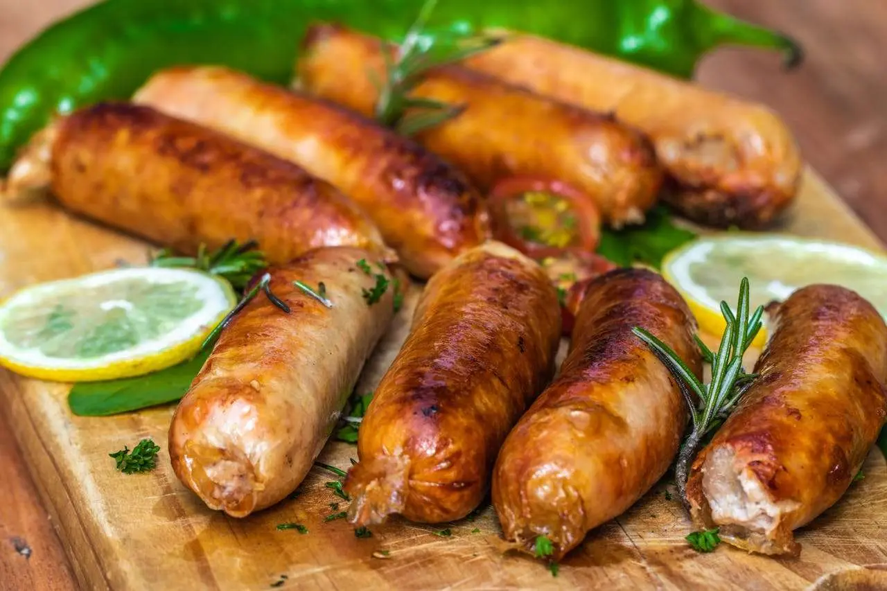 水滴英语小短文，用阅读记住10000单词（腌肉类主题 Spicy sausage 辣味香肠，高效记单词）