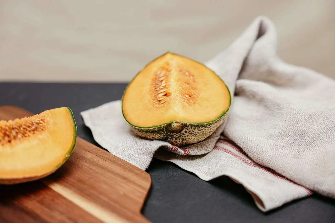 水滴英语小短文，用阅读记住10000单词（水果类主题 cantaloupe 哈密瓜，高效记单词）