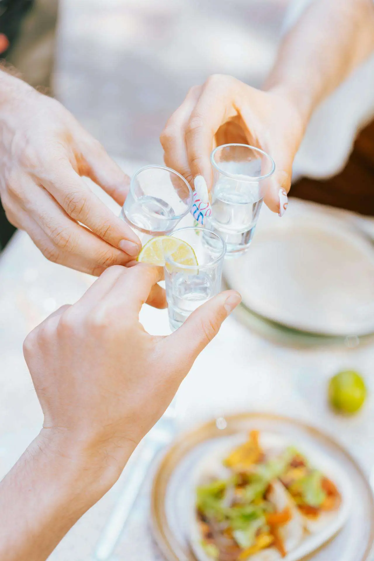 水滴英语小短文，用阅读记住10000单词（酒类主题 vodka 伏特加，高效记单词）