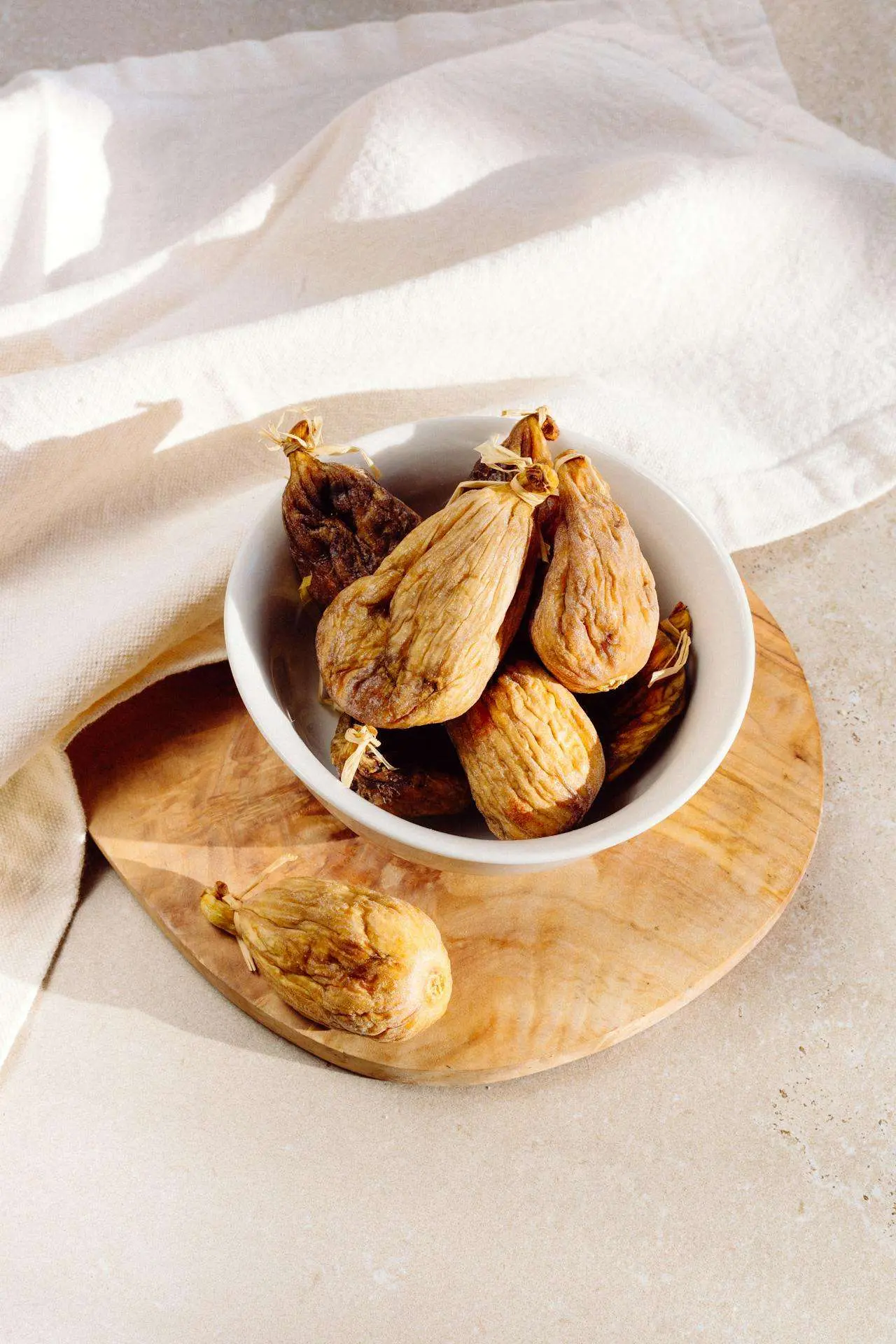 水滴英语小短文，用阅读记住10000单词（干果类主题 dried fig 干无花果，高效记单词）