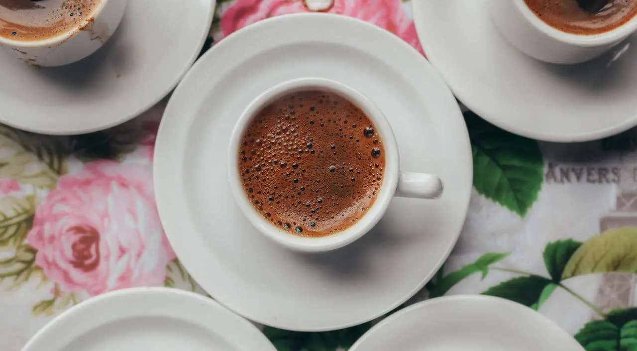 水滴英语小短文，用阅读记住10000单词（咖啡主题 espresso 浓缩咖啡，高效记单词）