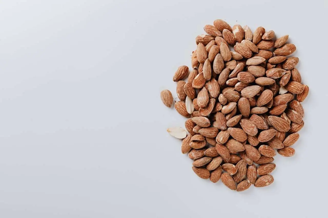 水滴英语小短文，用阅读记住10000单词（零食类主题 almonds 杏仁，高效记单词）