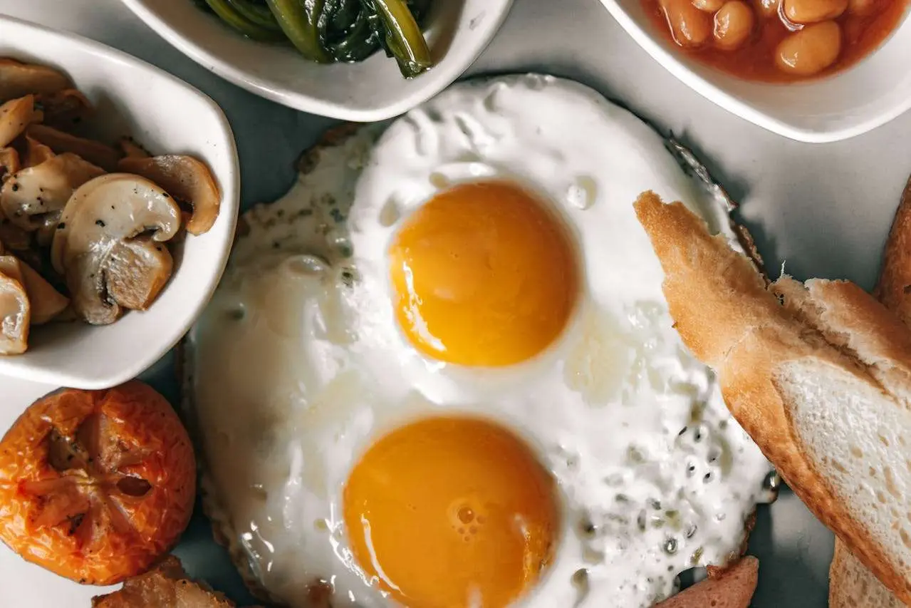 水滴英语小短文，用阅读记住10000单词（食物类主题 Yolk 蛋黄，高效记单词）