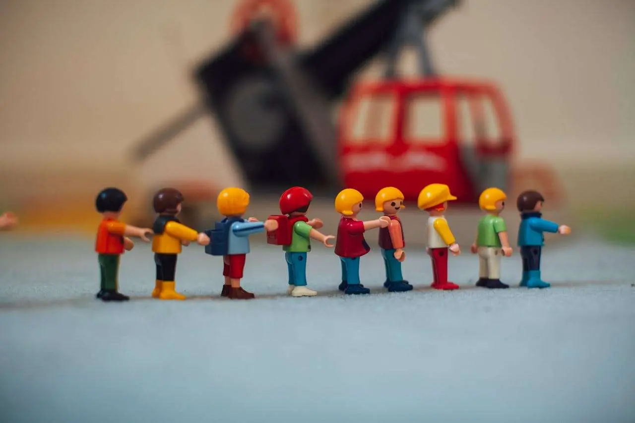水滴英语美文阅读：为什么你不应该随大流 Why You Shouldn’t Follow the Crowd