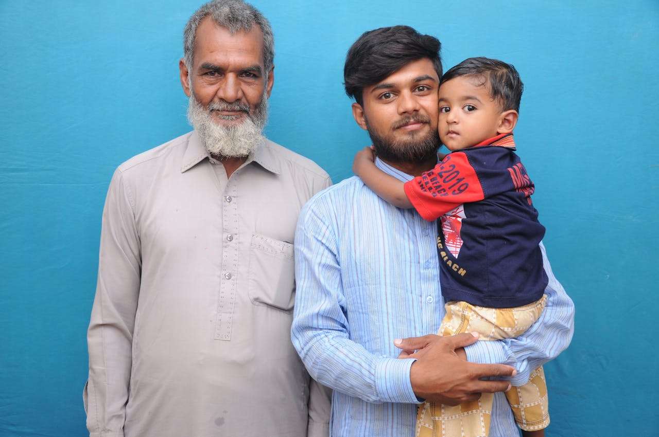 水滴英语小短文，用阅读记住10000单词（家庭成员主题 Father-in-law 岳父，高效记单词）