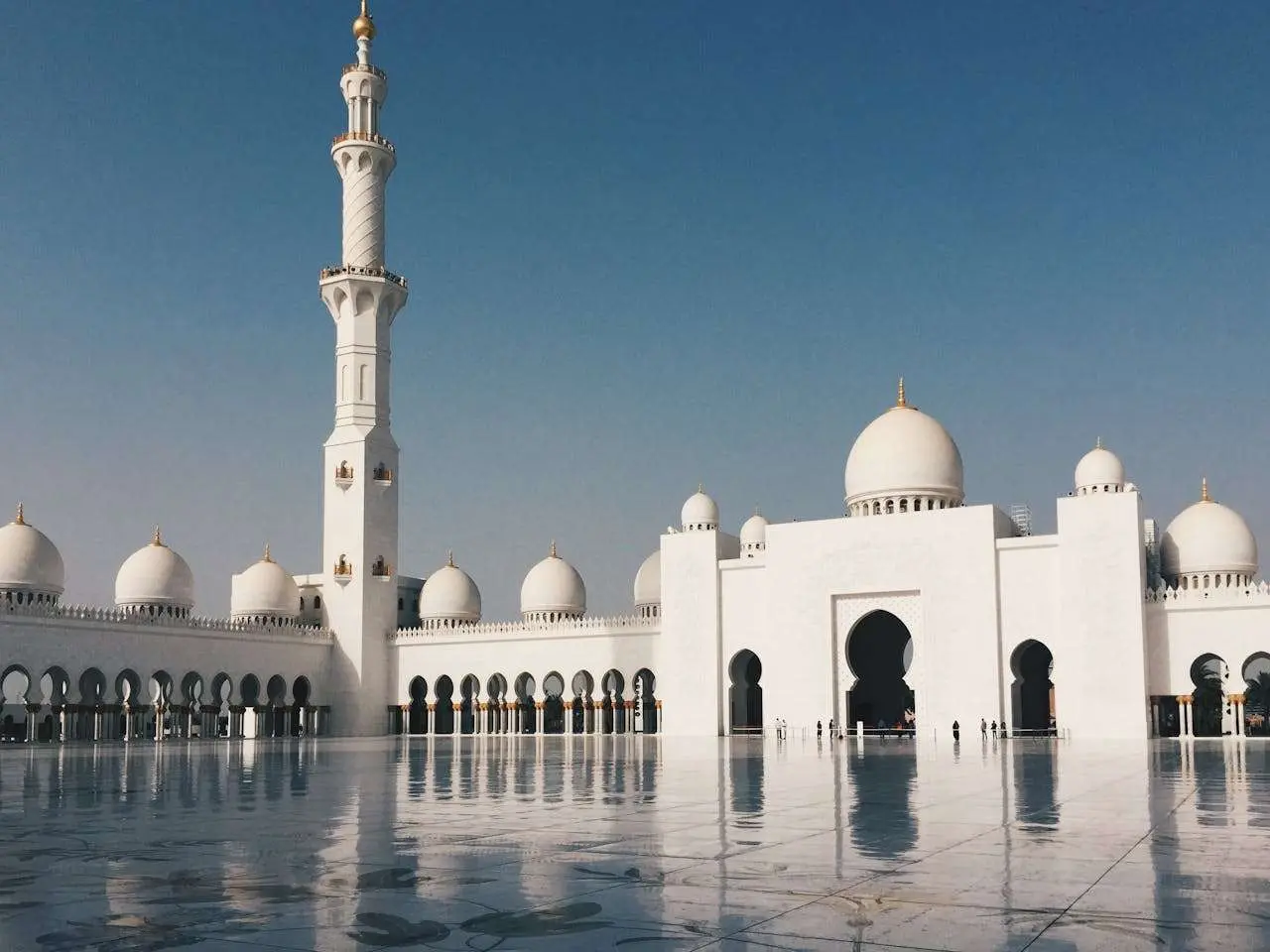 水滴英语小短文，用阅读记住10000单词（节日主题 Eid al-Fitr 开斋节，高效记单词）