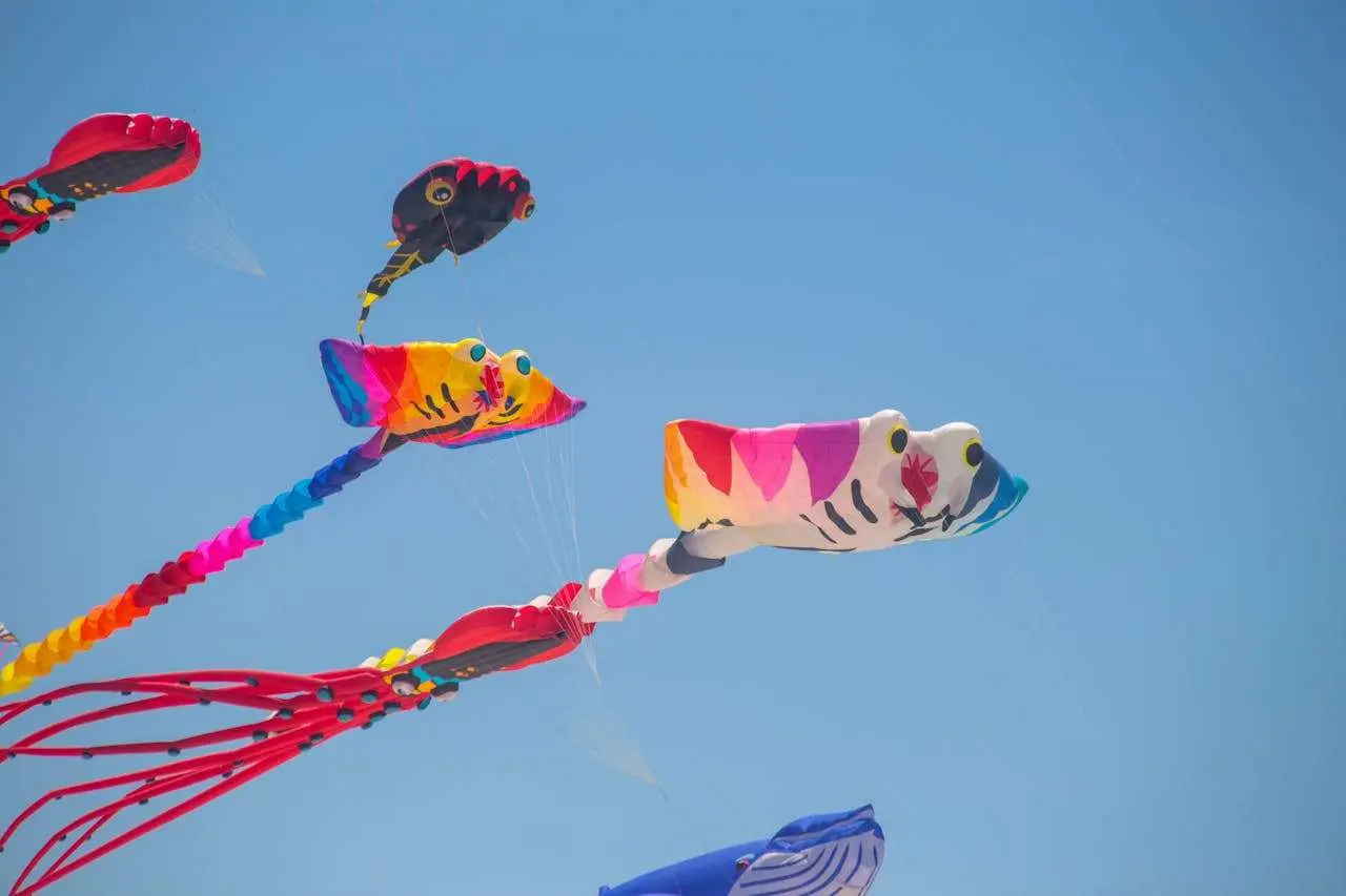 水滴英语小短文，用阅读记住10000单词（儿童玩具主题 kite 风筝，高效记单词）