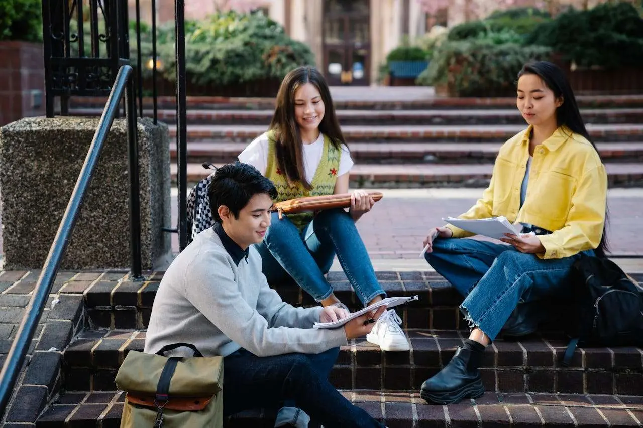 高中英语作文|我的理想大学：3篇优秀英语作文+翻译与解析
