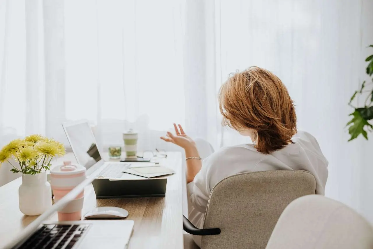 订单确认与生产跟进：9个英文邮件模板让客户安心