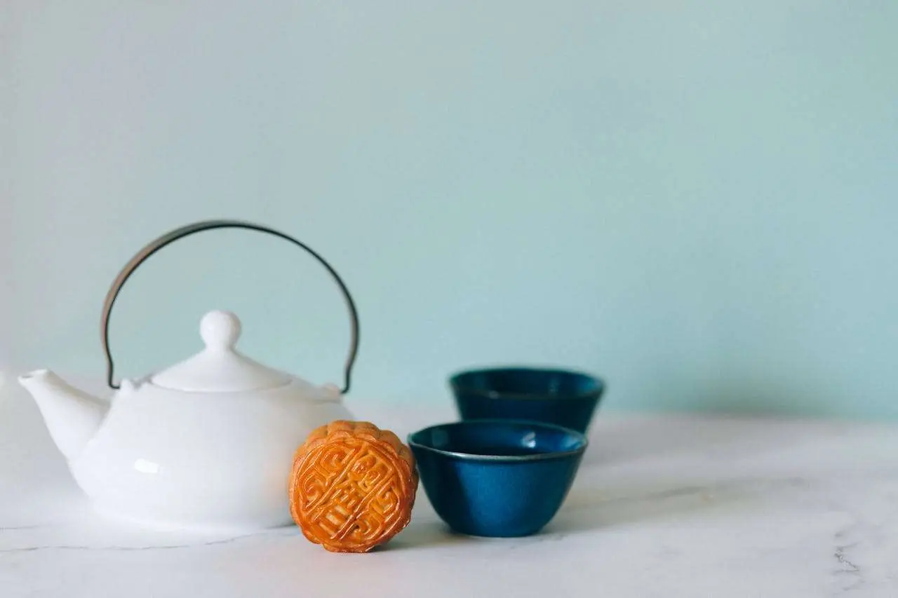 我最喜欢的节日：4篇初中英语作文范文+中文翻译