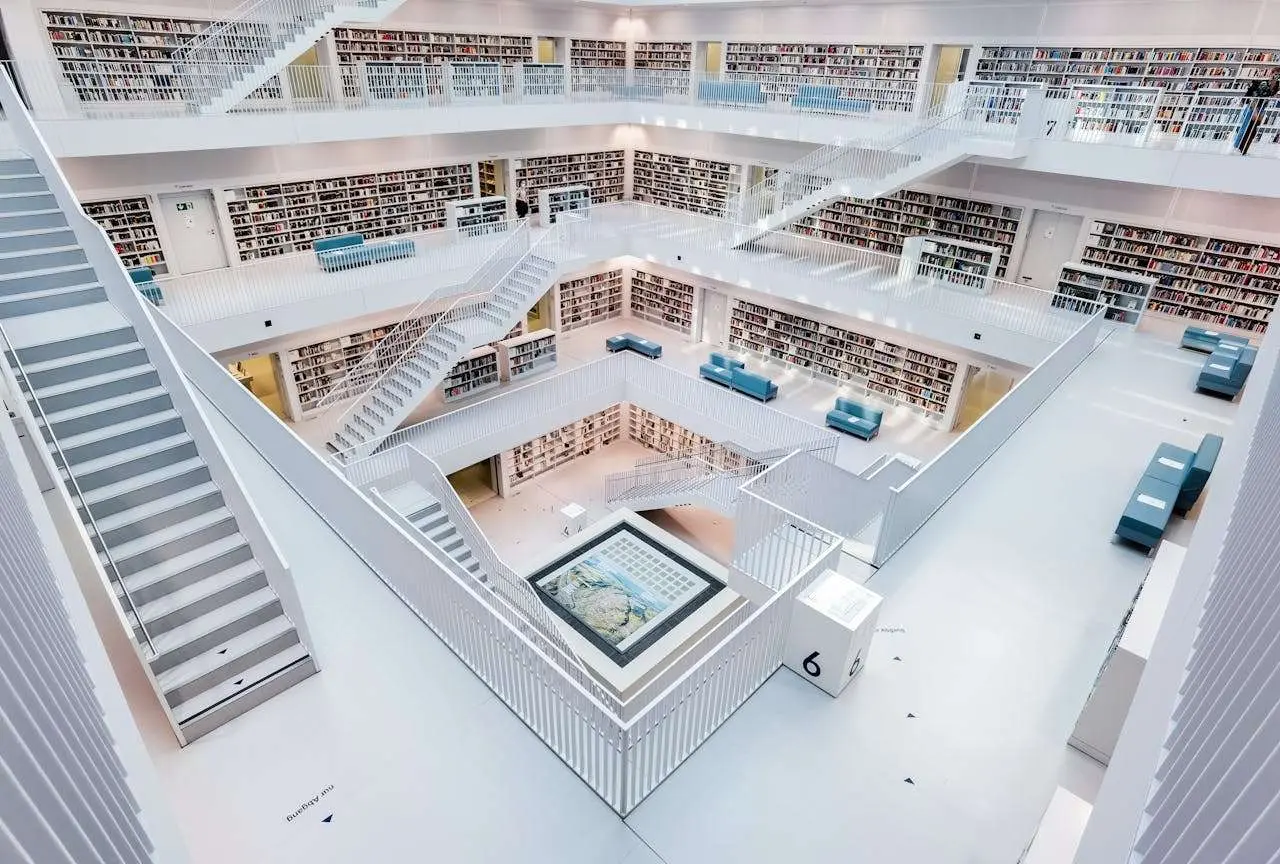 高中英语作文:欢迎外国学生来访的英语发言稿（高考英语范文英语发言稿80词带翻译）