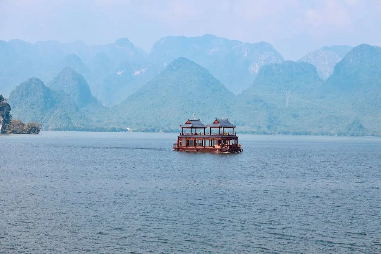 旅行回忆：小学生英语作文5篇（带翻译和重点词）