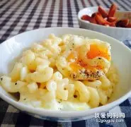 10种主人能和狗狗共享的食物