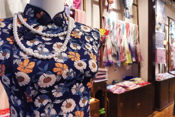 旗袍的魅力 The Charm of Cheongsam